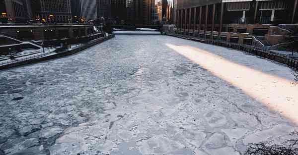 如何制作业务宣传片图片