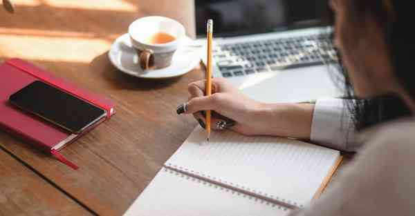 如何制作一个宣传片_如何制作一个宣传片的短视频